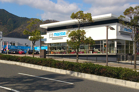 株式会社アンフィニ広島 西風新都店